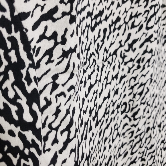 Diane Von Furstenberg Animal Print Mini Dress - Picture 7 of 9